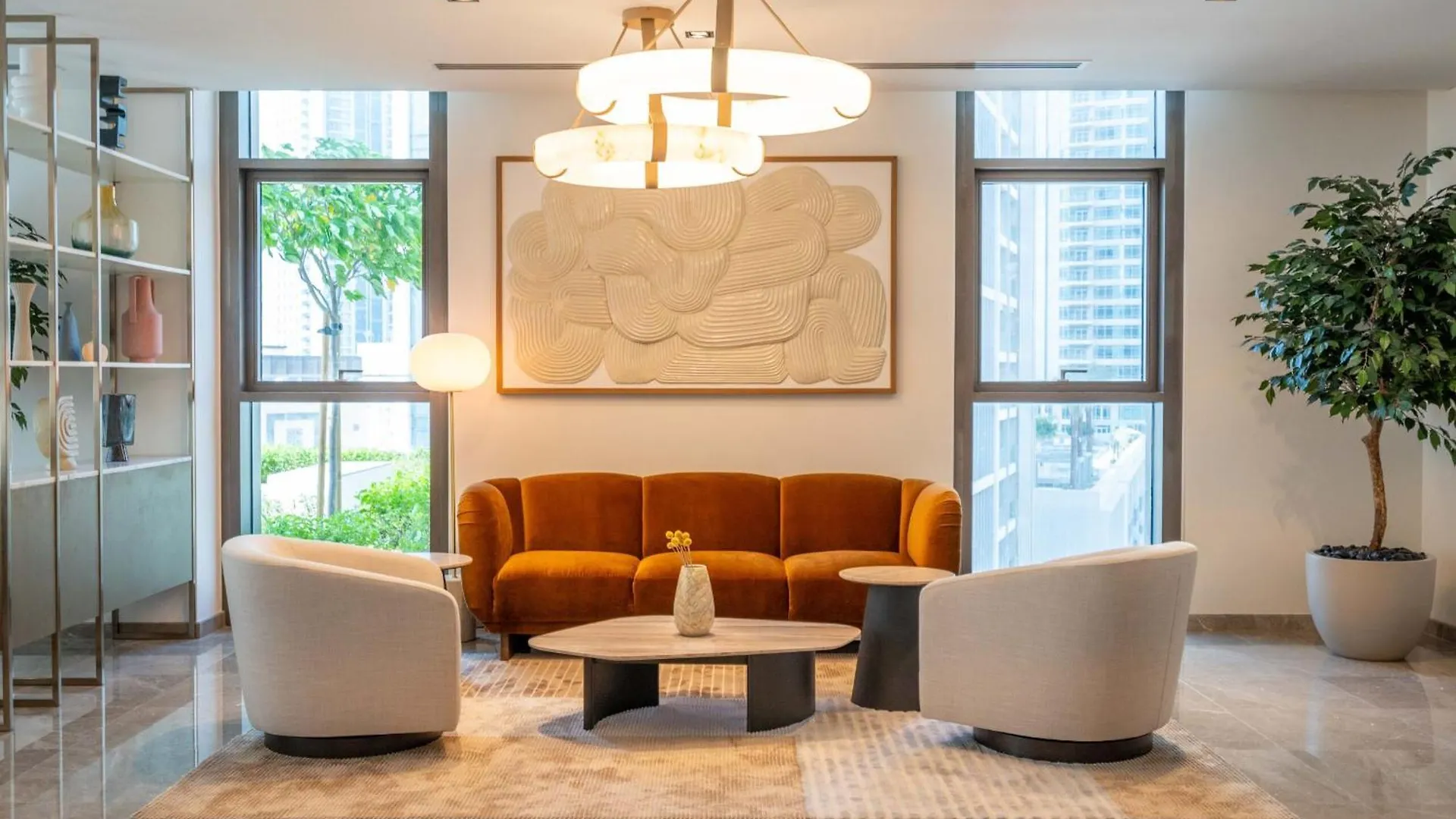 High-Rise & Boulevard View - 5-Min To Burj & Mall Dubai Daire